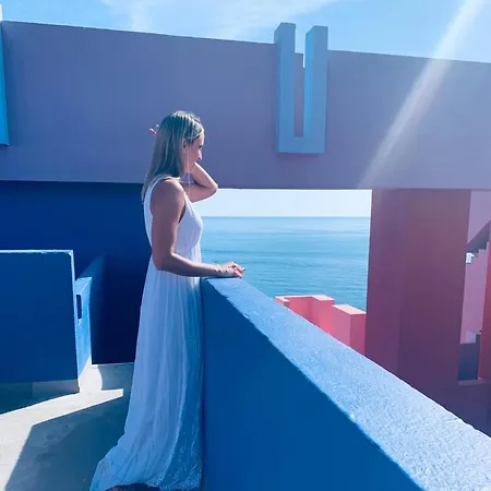 דירה La Muralla Roja *