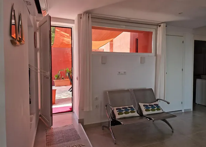 La Muralla Roja Apartmán