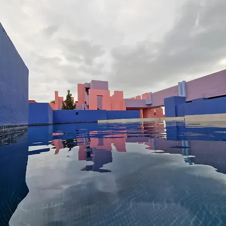 La Muralla Roja Calpe