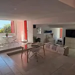 La Muralla Roja *